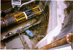 Entry port for 7M tunnel to Warrior Square from Alexandra Park.